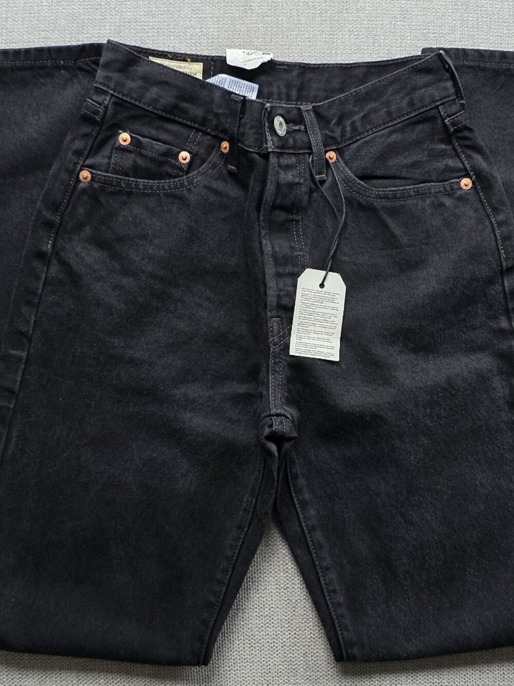 NWT Levi's 501 Original Fit Jeans - Black - Distressed - 24x31